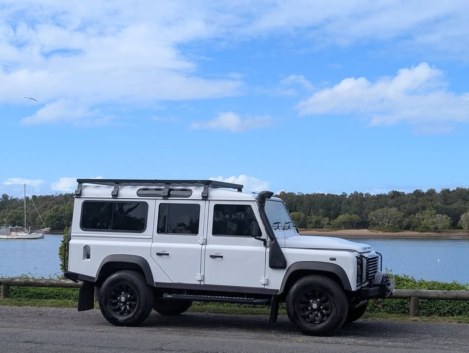 Second Hand 2012 Land Rover Defender For Sale in Brisbane 1 AYEE131-Second Hand 2012 Land Rover Defender For Sale in Brisbane (3)